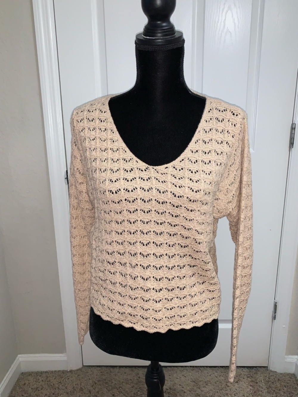 Women’s Open-Knit Scoop Neck Sweater - Cream